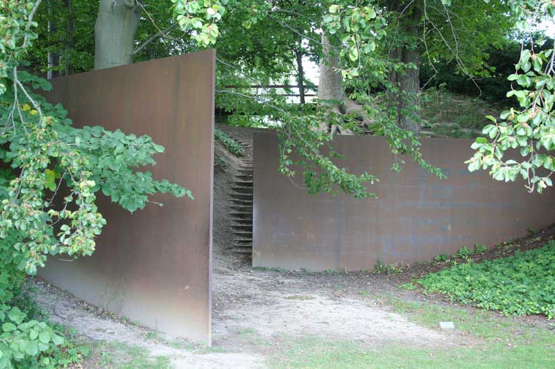 Richard Serra im Garten von Louisiana