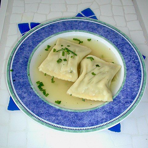Maultaschen-Suppe