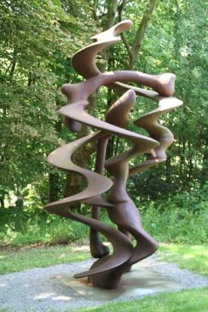 Arbeit von Tony Cragg im Skulpturenpark Waldfrieden Wuppertal