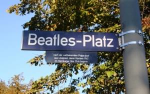 Schild des Beatles-Platz in Hamburg