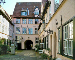 Typischer Wohnhof in Lübeck: der Füchtungshof