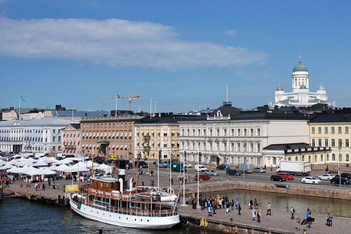 Am Hafen in Helsinki