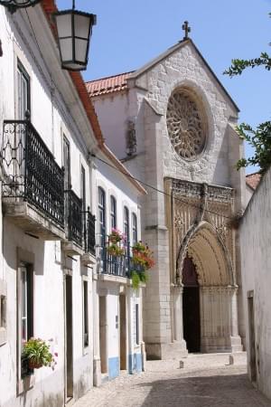Die gotische Kirche "Igreja da Graça" in der historischen Altstadt von Santarém