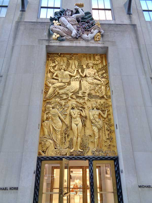 Üppige Art Déco-Reliefs am Rockefeller Center