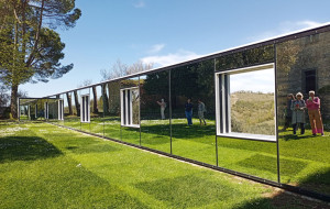 Daniel Buren: "Sulle vigne: punti di vista", Castello di Ama