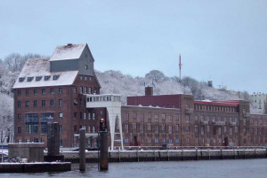 Hafenanlagen im Winter