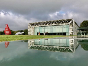 Sainsbury Art Center mit Skulpturengarten